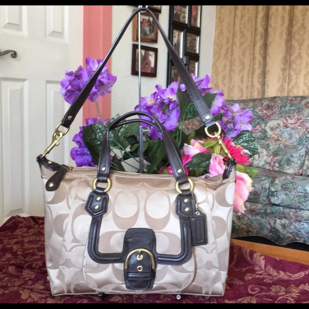 Coach purse - Picture 2 of 8